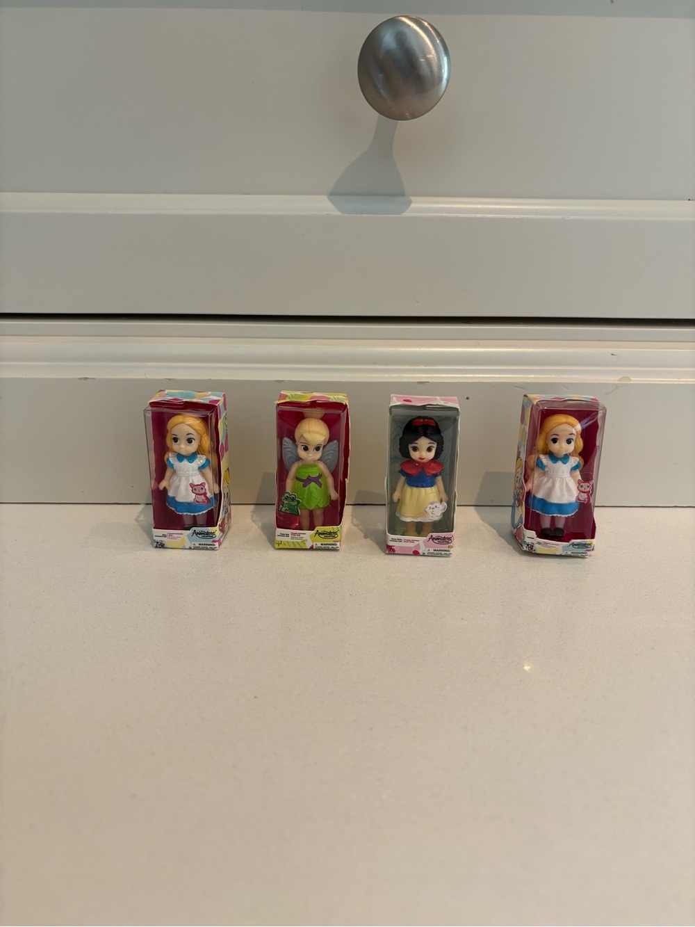 Mini Brands Disney Princess Animators Collection